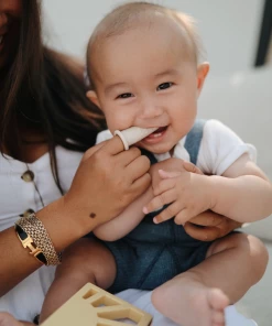 Mushie Bath Goods Tradewinds + Stone Finger Toothbrush