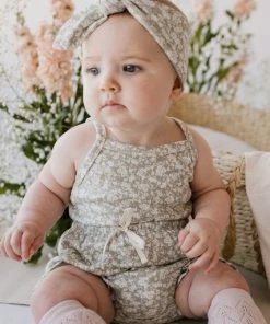 Jamie Kay Pillow Scallop Weave Knee High Socks