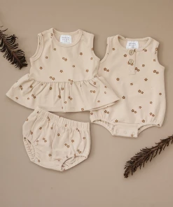 Mebie Baby Preemie + Newborn Oat Floral Organic Cotton Peplum Set