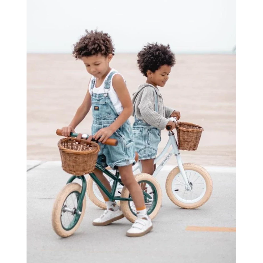 Banwood Bikes Toys Green Balance Bike Banwood Bicycle 3 Banwood Bikes Toys Green Balance Bike Banwood Bicycle